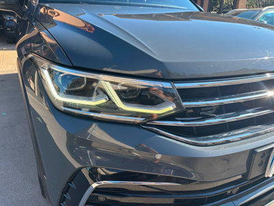 Volkswagen Tiguan 2.0 TDI 150 CV SCR DSG 4MOTION R-Line (4)