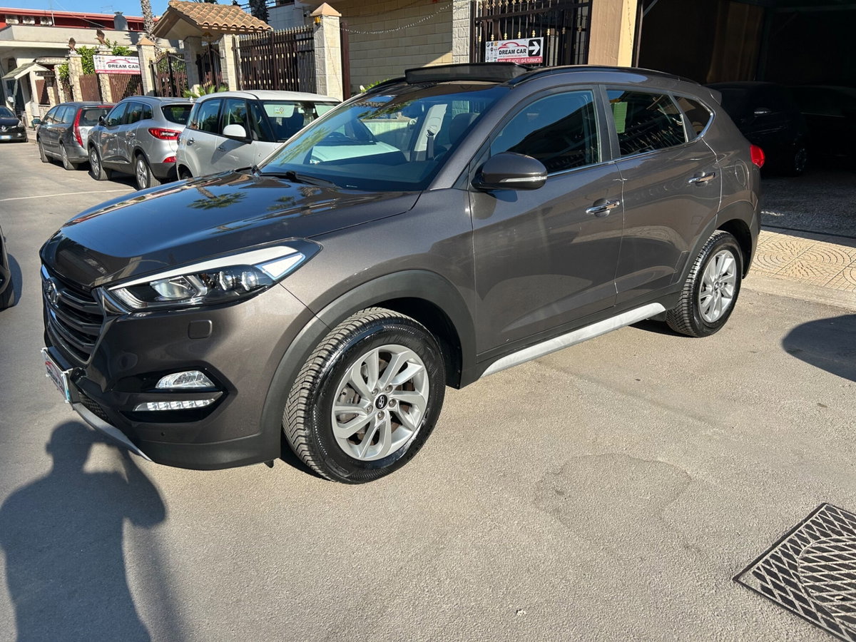Hyundai Tucson 1.7 CRDi XPossible (11)