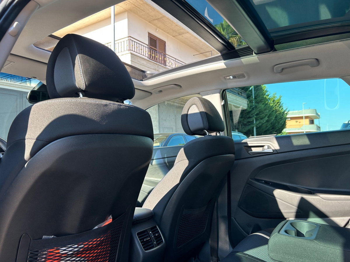 Hyundai Tucson 1.7 CRDi XPossible (20)