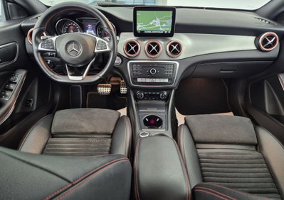 Mercedes-Benz CLA Shooting Brake 220 d Automatic Sport (15)