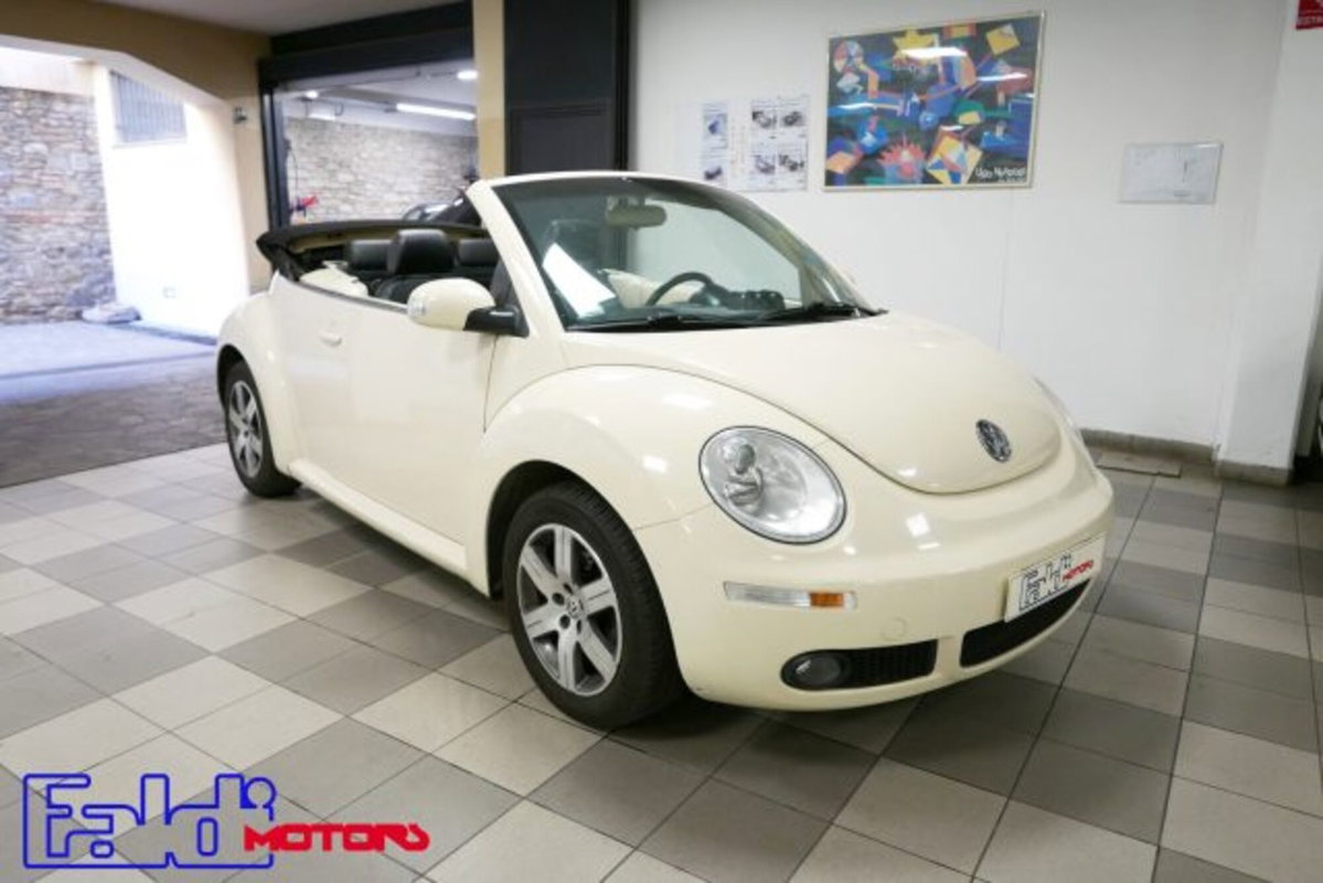 Volkswagen New Beetle Cabrio TDI 105CV