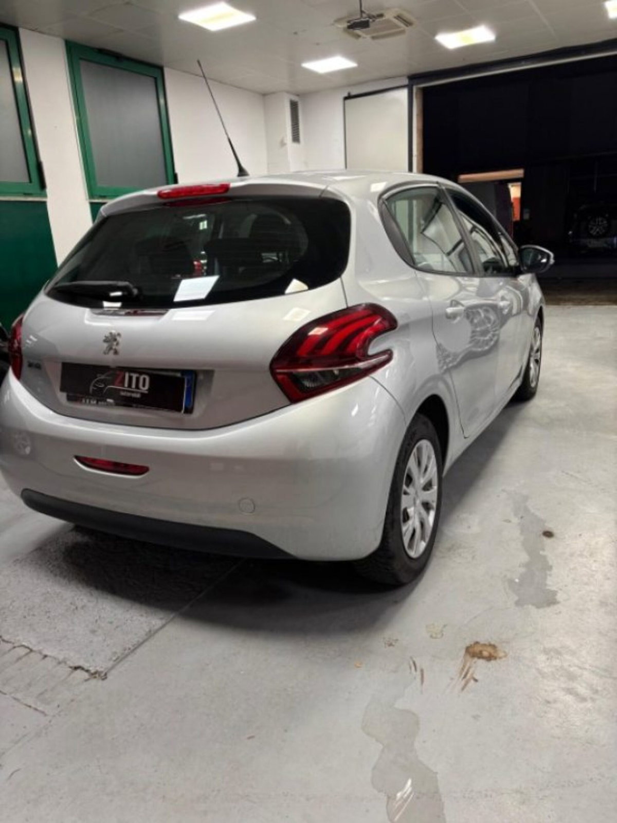 Peugeot 208 75 5 porte Allure (2)
