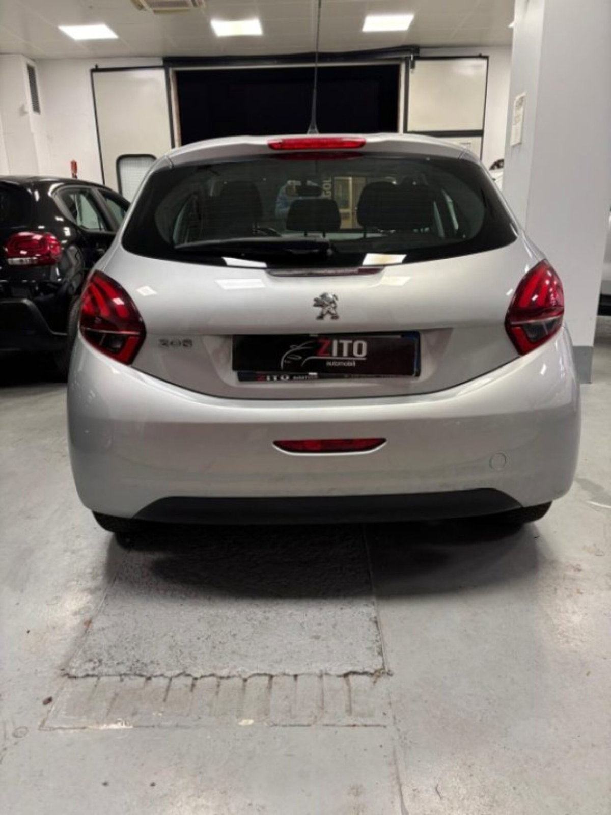 Peugeot 208 75 5 porte Allure (8)