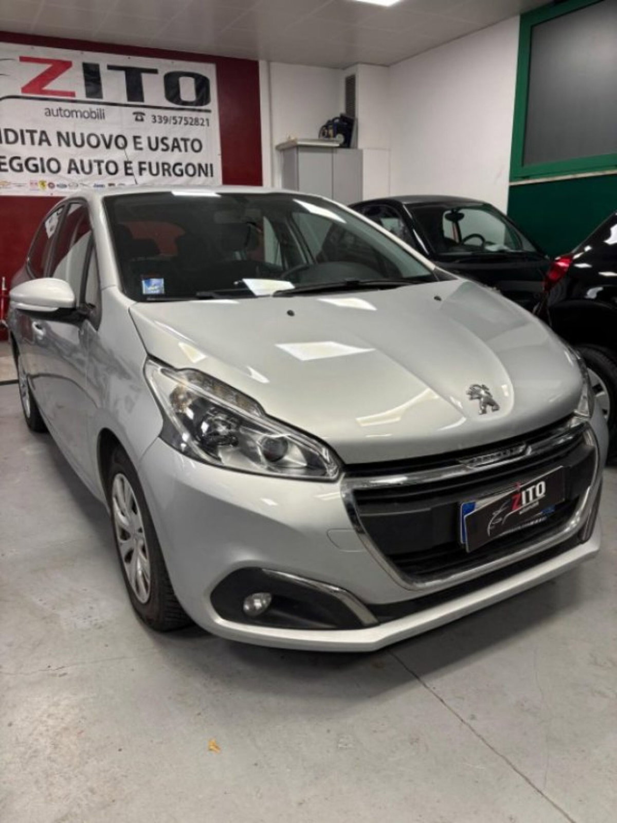 Peugeot 208 75 5 porte Allure (9)