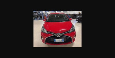 Toyota Yaris 1.0 5 porte Lounge (2)