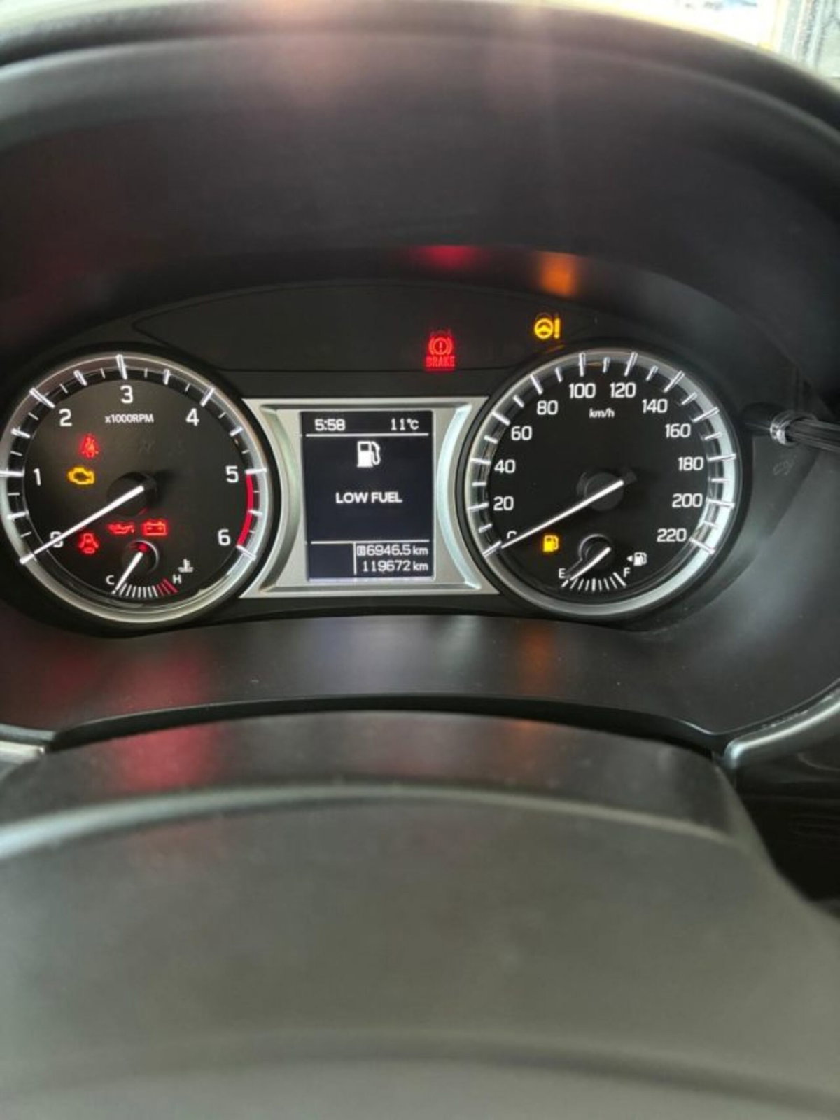 Suzuki Vitara 1.6 DDiS V-Cool (3)