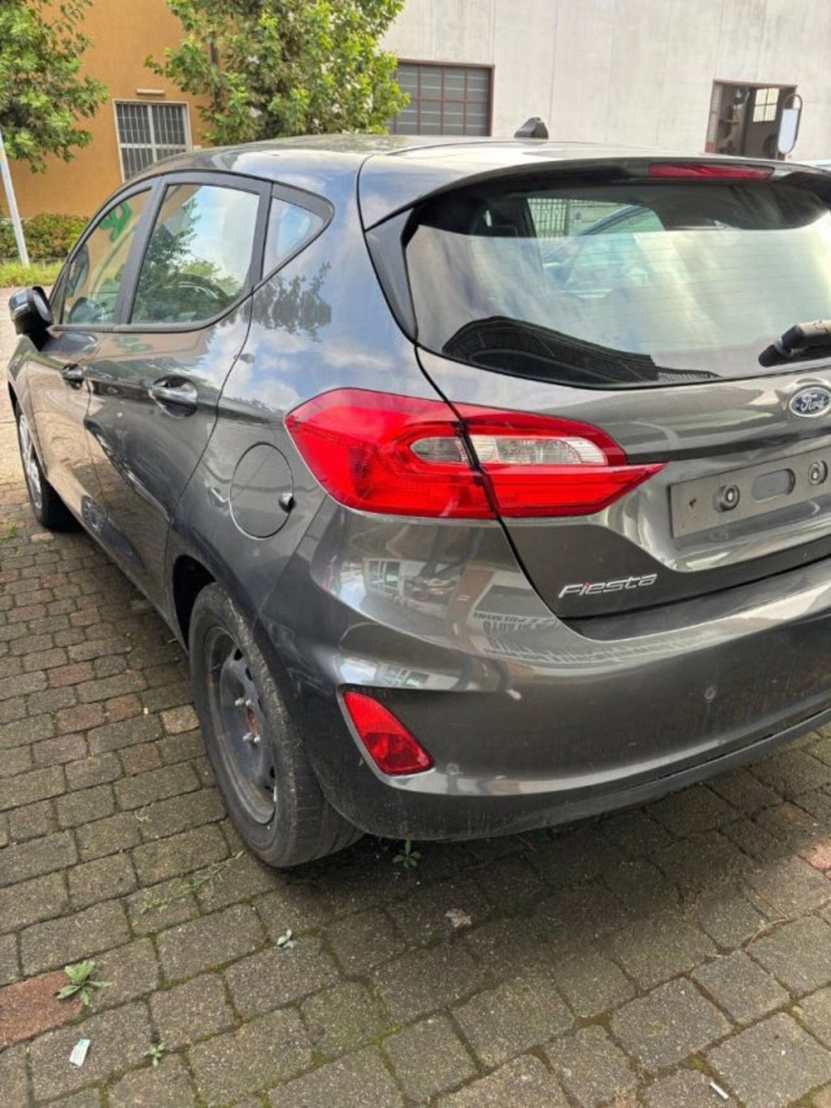 Ford Fiesta Active 1.5 EcoBlue 120 CV Start&Stop (2)