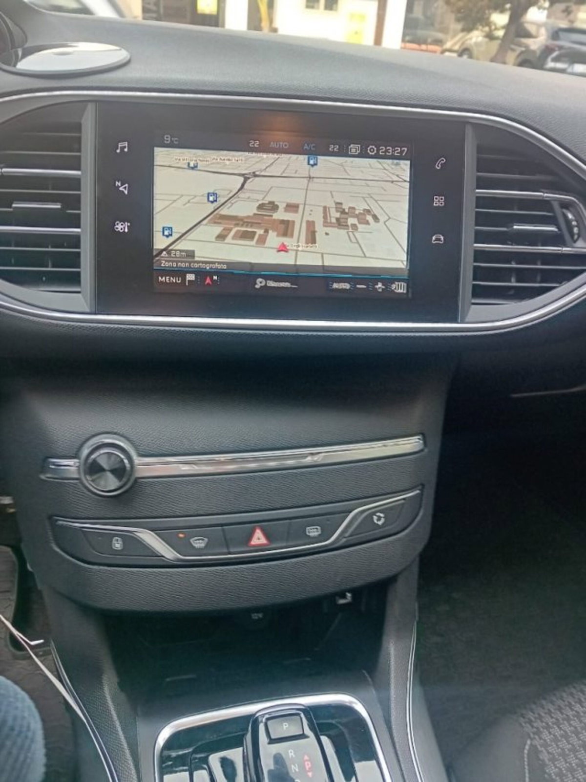 Peugeot 308 SW BlueHDi 130 S&S EAT8 GT Line (11)