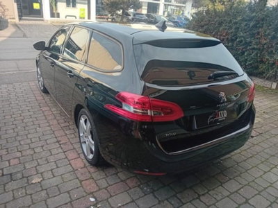 Peugeot 308 SW BlueHDi 130 S&S EAT8 GT Line (8)