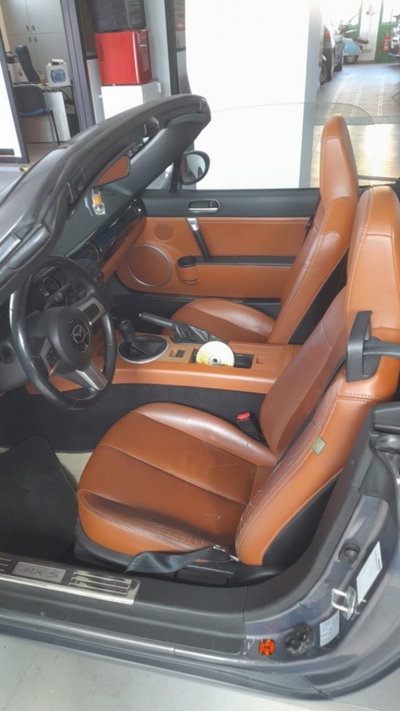 Mazda MX-5 1.8L 16V (3)