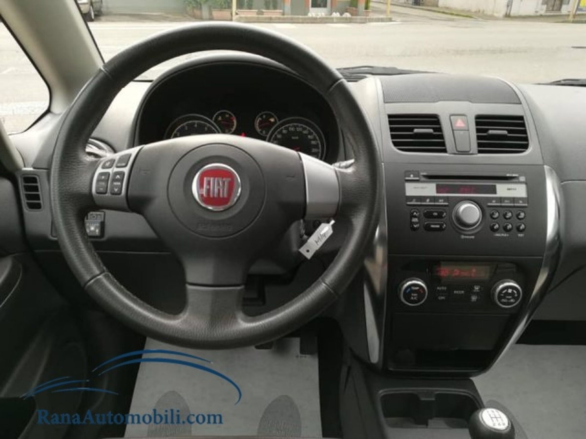 Fiat Sedici 1.6 16V 4x2 Dynamic (13)