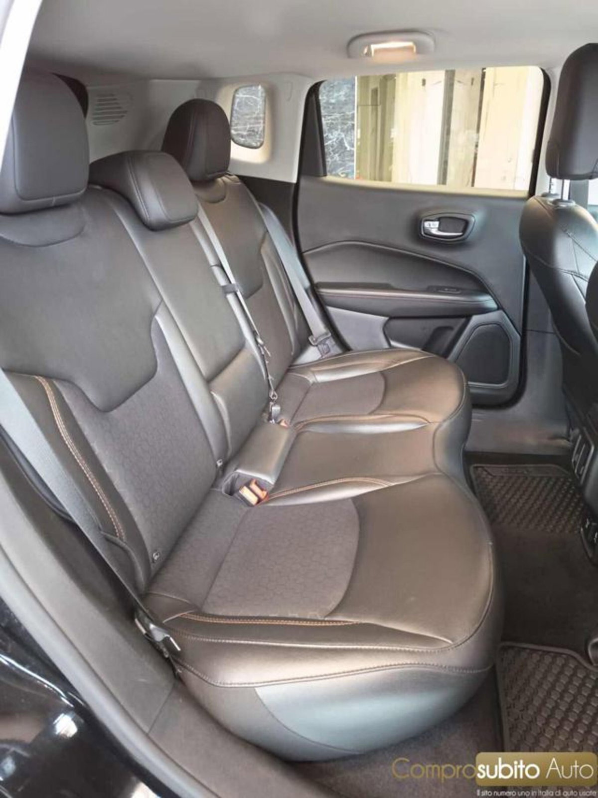 Jeep Compass 2.0 Multijet II aut. 4WD Limited (18)