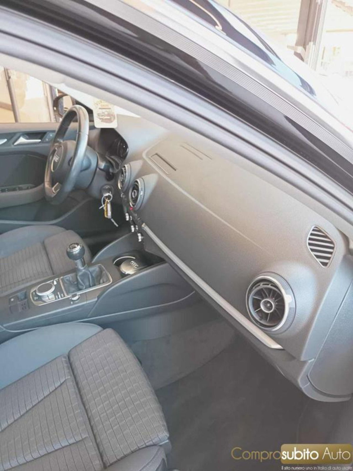 Audi A3 Sportback 2.0 TDI F.AP. S tr. Ambiente (14)
