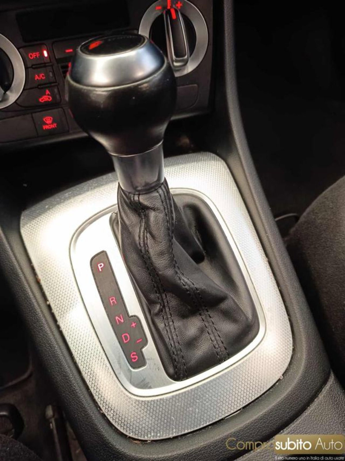Audi Q3 2.0 TDI quattro S tronic Advanced (12)