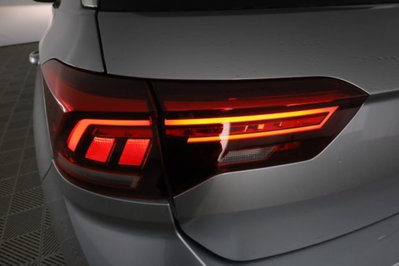 Volkswagen T-Roc 1.5 tsi R-Line dsg (10)