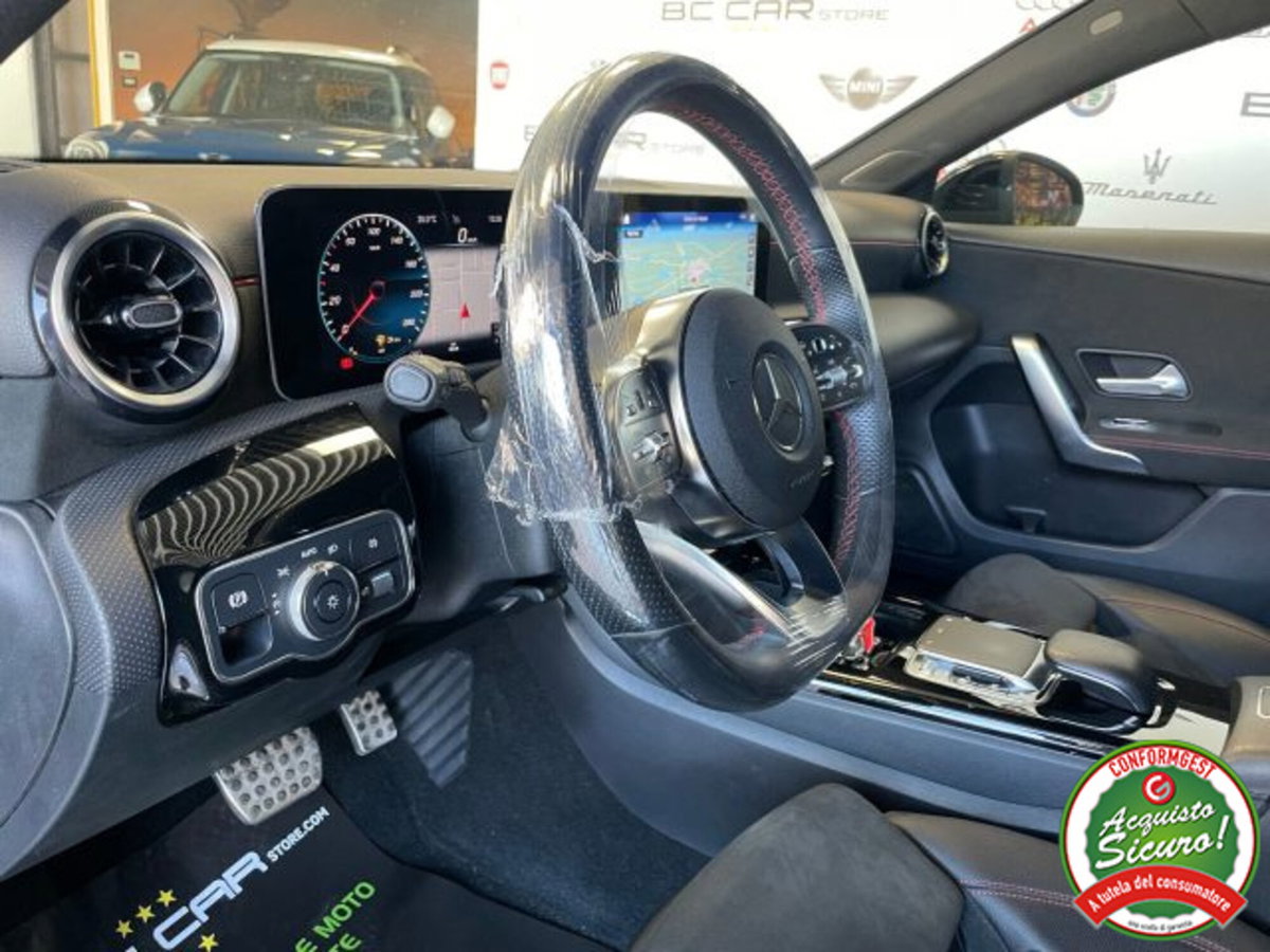 Mercedes-Benz Classe A 180 Premium (10)