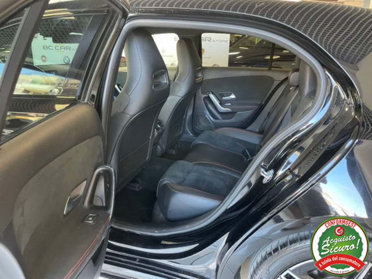 Mercedes-Benz Classe A 180 Premium (17)