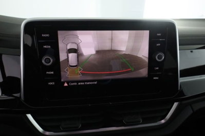 Volkswagen T-Roc 1.5 tsi R-Line dsg (12)