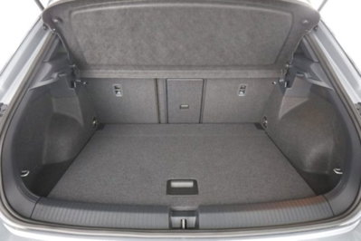 Volkswagen T-Roc 1.5 tsi R-Line dsg (6)