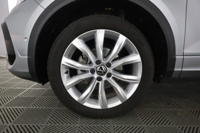Volkswagen T-Roc 1.5 tsi R-Line dsg (8)