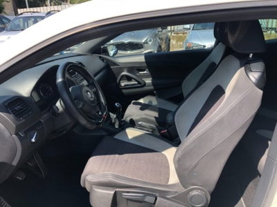 Volkswagen Scirocco 2.0 TSI R (12)