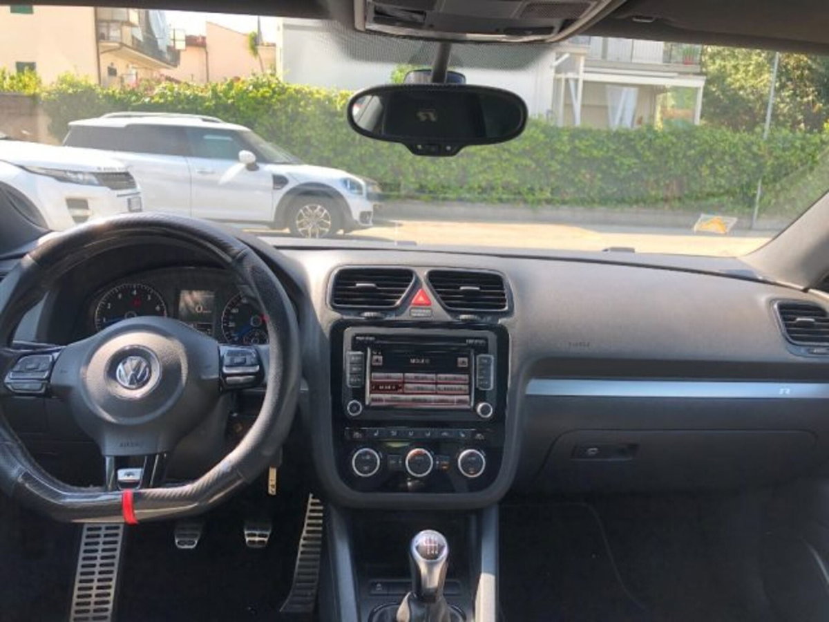 Volkswagen Scirocco 2.0 TSI R (13)
