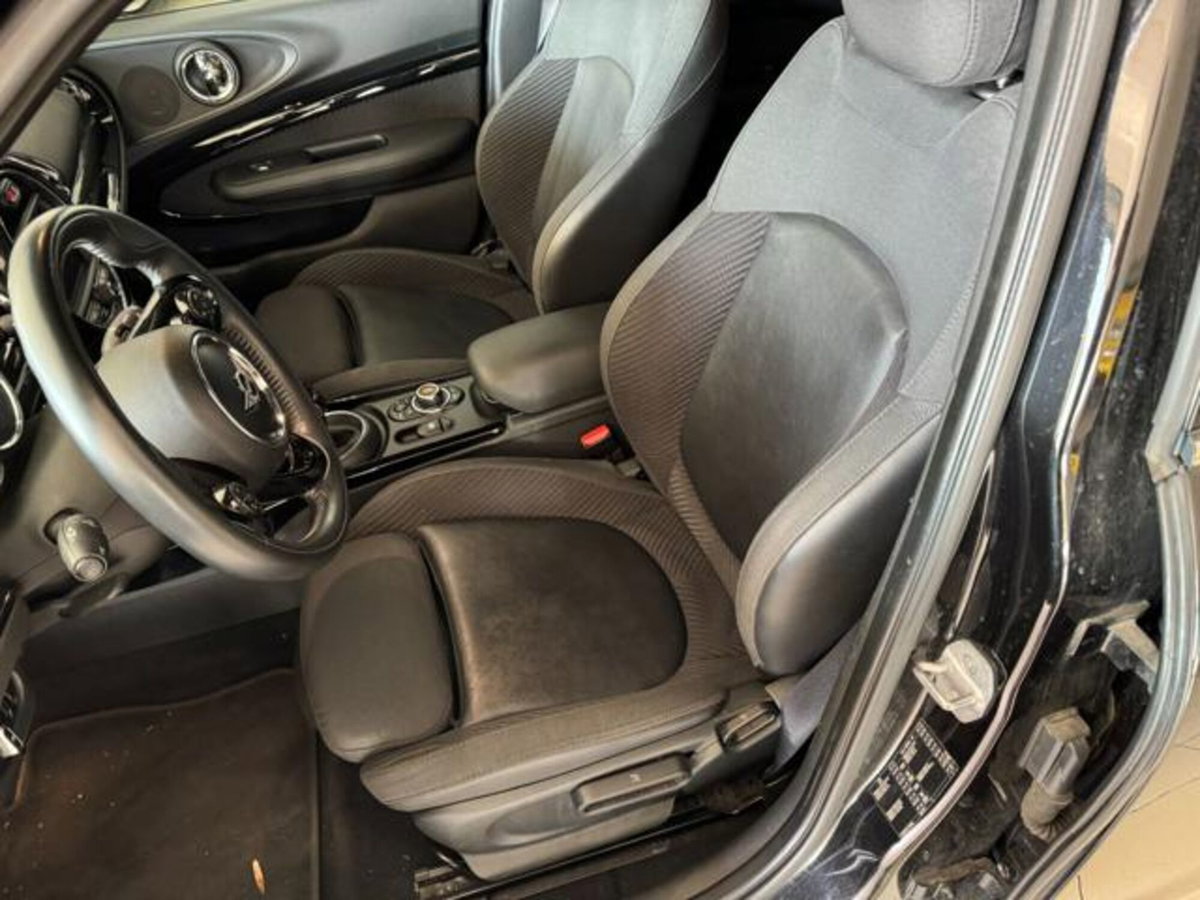 MINI Mini Clubman 2.0 Cooper D Hype Clubman (3)