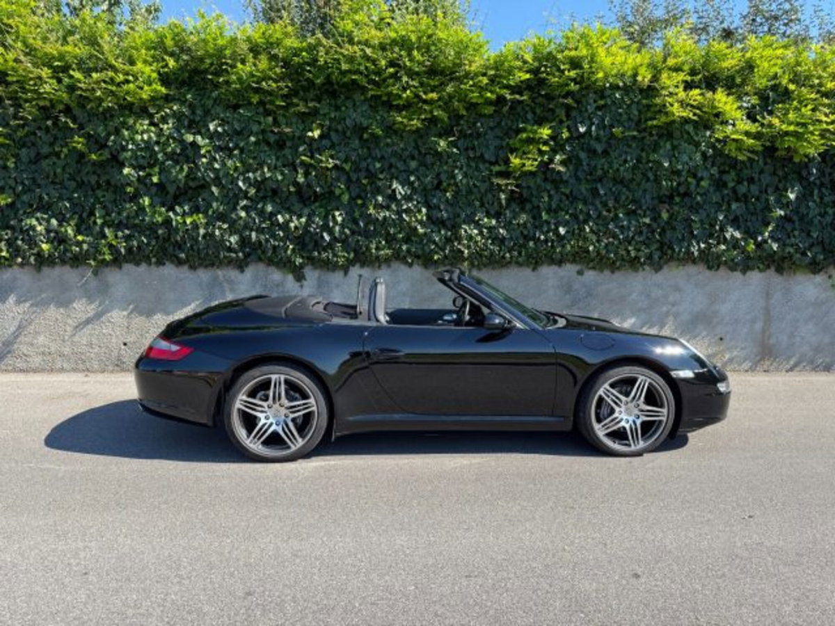 Porsche 911 Cabrio Carrera 4 (4)
