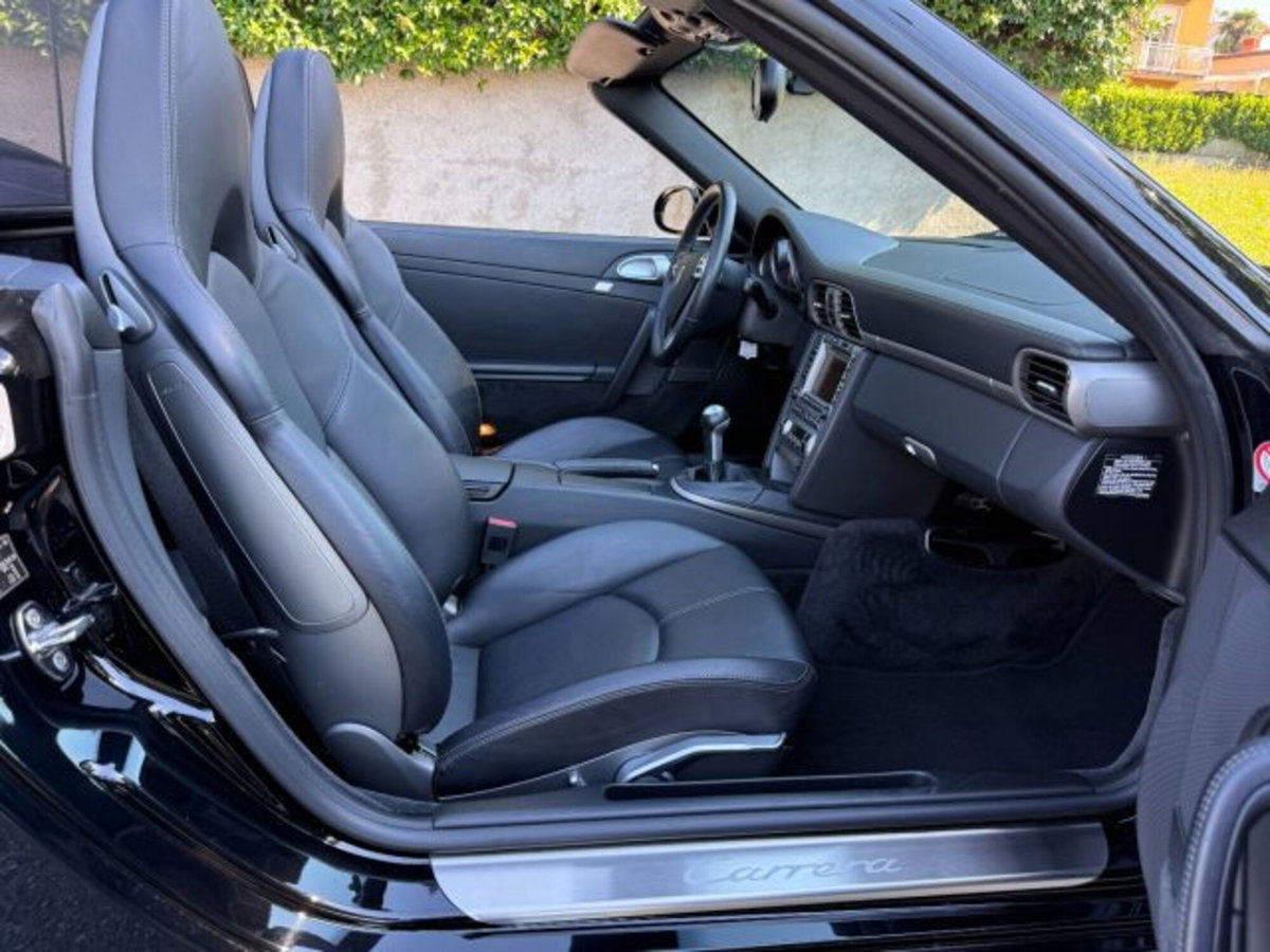 Porsche 911 Cabrio Carrera 4 (7)