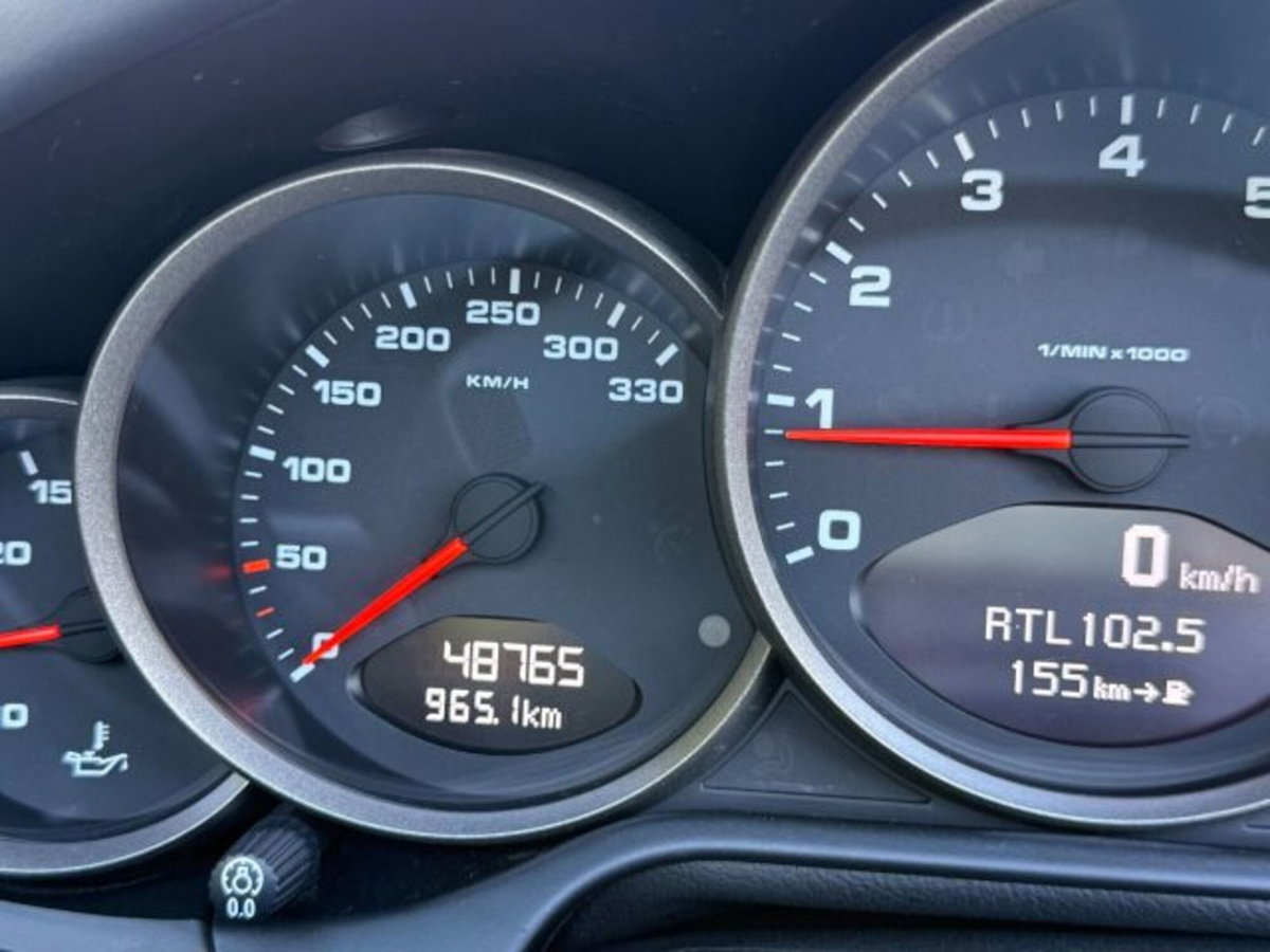 Porsche 911 Cabrio Carrera 4 (9)