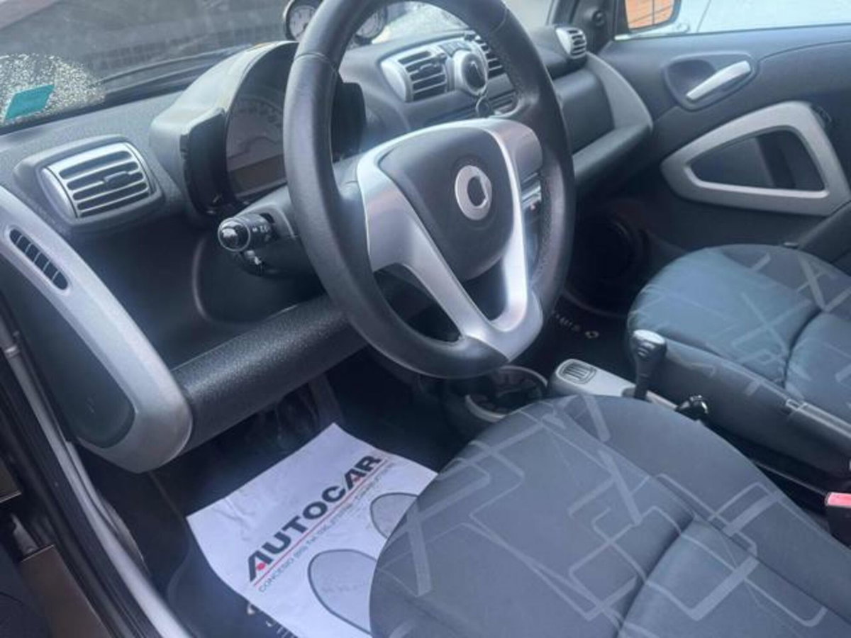 smart Fortwo 800 40 kW coupé pulse cdi (16)