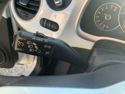 Volkswagen Maggiolino 2.0 TSI DSG Sport (15)
