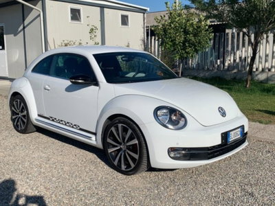 Volkswagen Maggiolino 2.0 TSI DSG Sport (3)