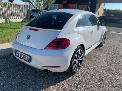 Volkswagen Maggiolino 2.0 TSI DSG Sport (5)