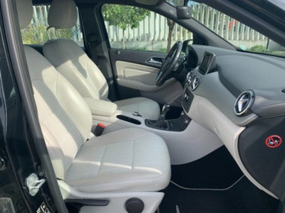 Mercedes-Benz Classe B 180 CDI Premium (11)