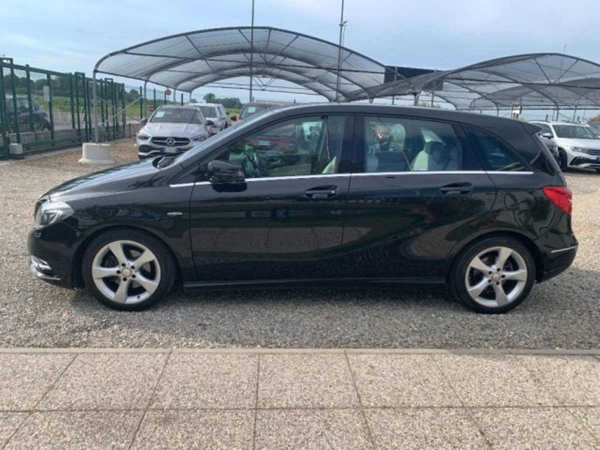 Mercedes-Benz Classe B 180 CDI Premium (7)