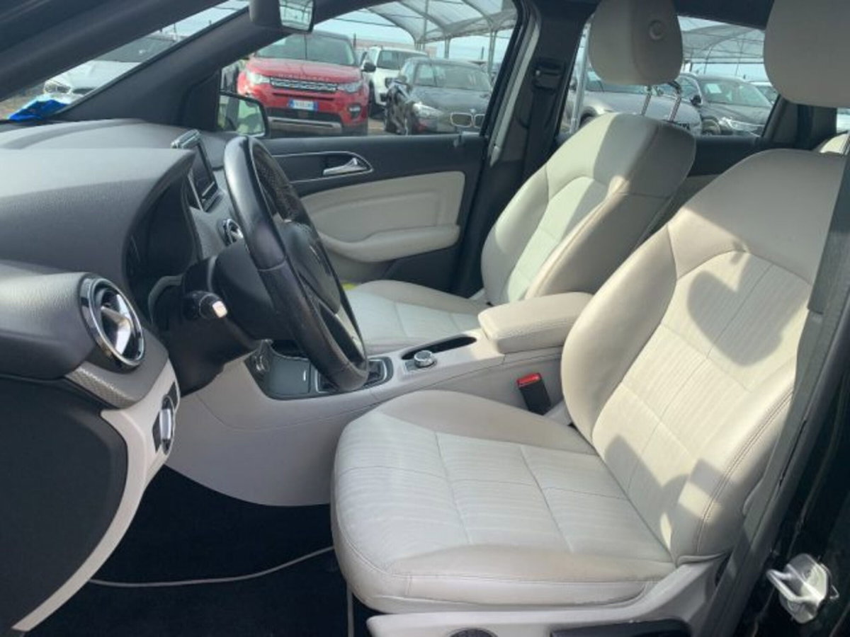 Mercedes-Benz Classe B 180 CDI Premium (8)