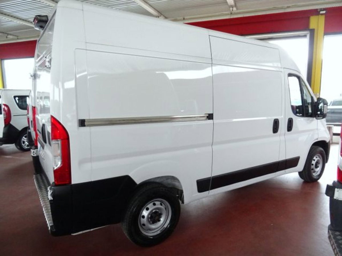 Fiat Ducato Furgone 35 2.2 Mjt 140CV AT9 PM-TM Maxi (6)