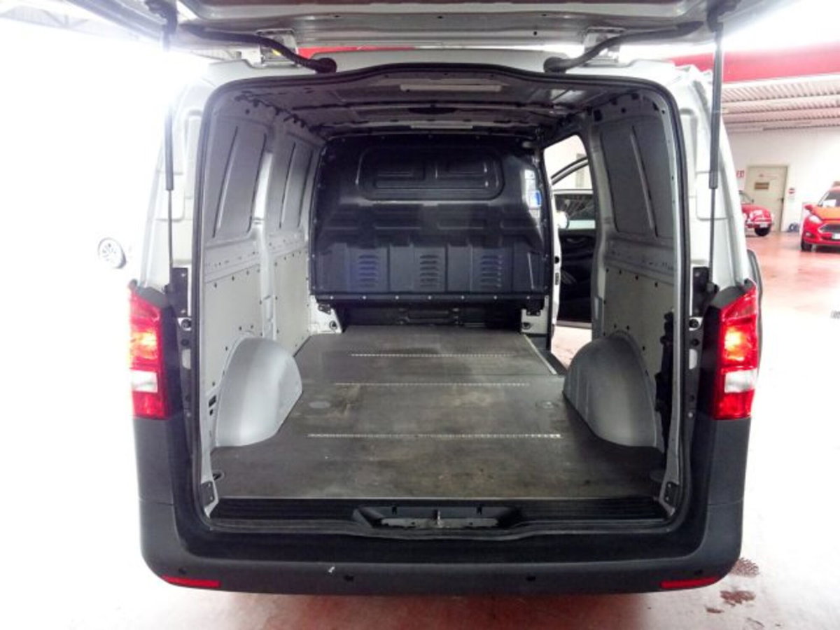 Mercedes-Benz Vito 2.2 114 CDI PC-SL Furgone Long (15)