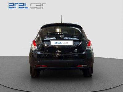 Lancia Ypsilon 1.0 FireFly 5 porte S&S Hybrid Silver Plus (5)