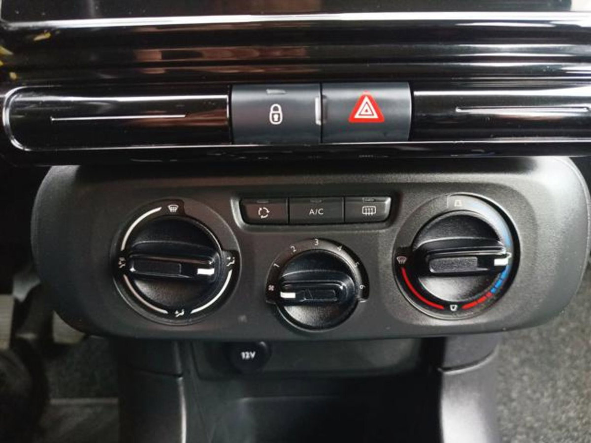 Citroen C3 1.2 puretech You s&s 83cv neopatentati (12)