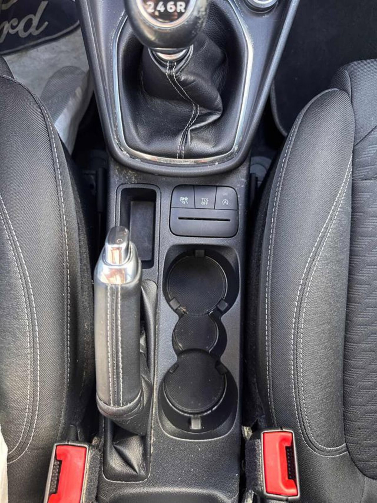 Ford Puma 1.0 EcoBoost Hybrid 125 CV S&S aut. Titanium X (15)