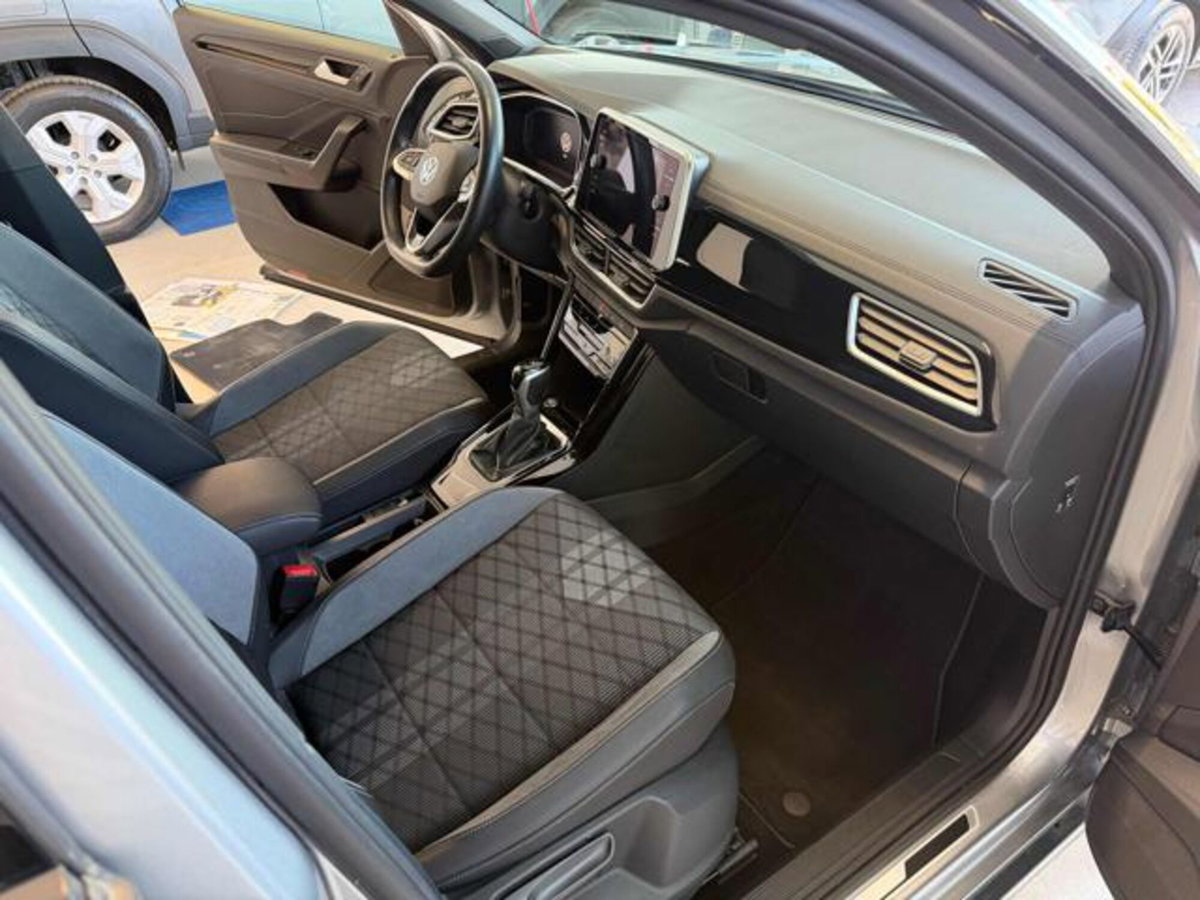 Volkswagen T-Roc 2.0 tdi R-Line 4motion 150cv dsg (16)