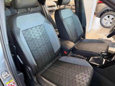Volkswagen T-Roc 2.0 tdi R-Line 4motion 150cv dsg (8)