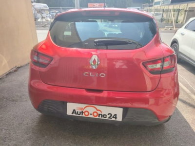 Renault Clio 1.2 75CV 5 porte Wave (7)