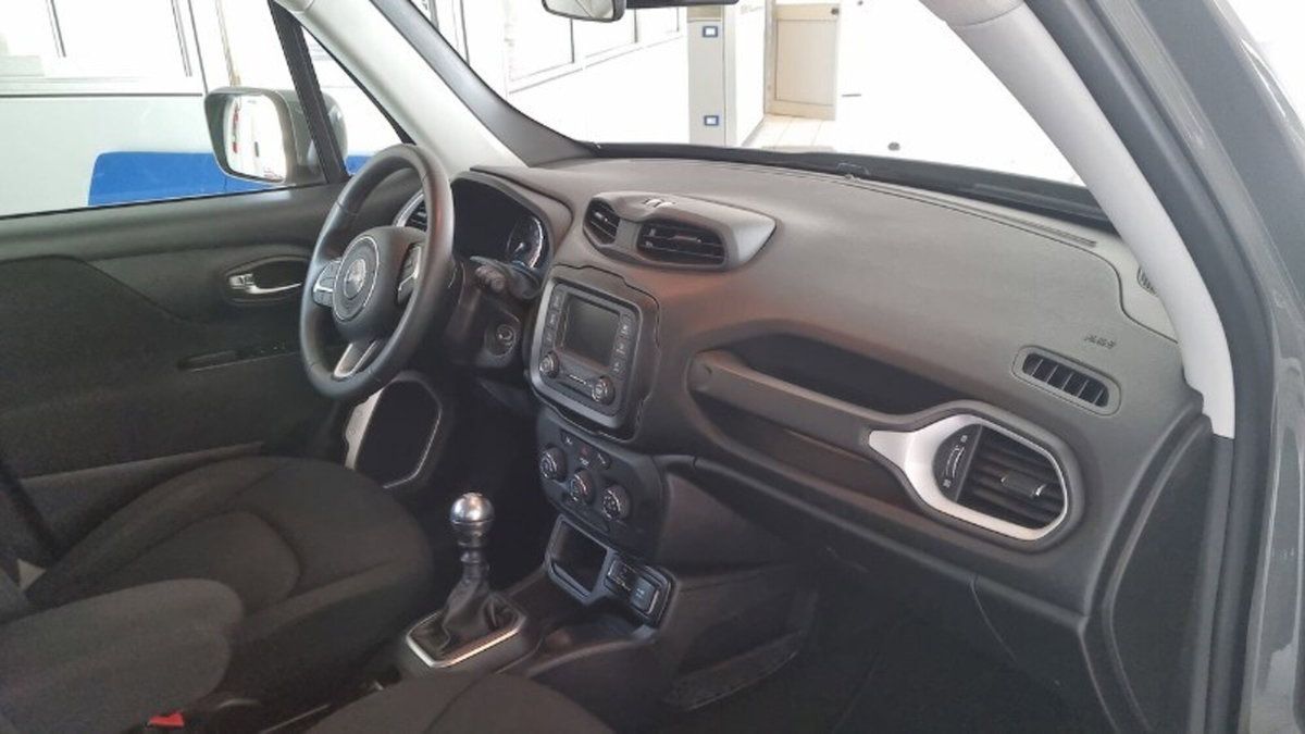 Jeep Renegade 1.0 T3 Longitude (8)