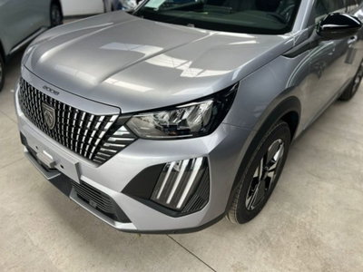 Peugeot 2008 1.2 turbo Allure 100cv (5)