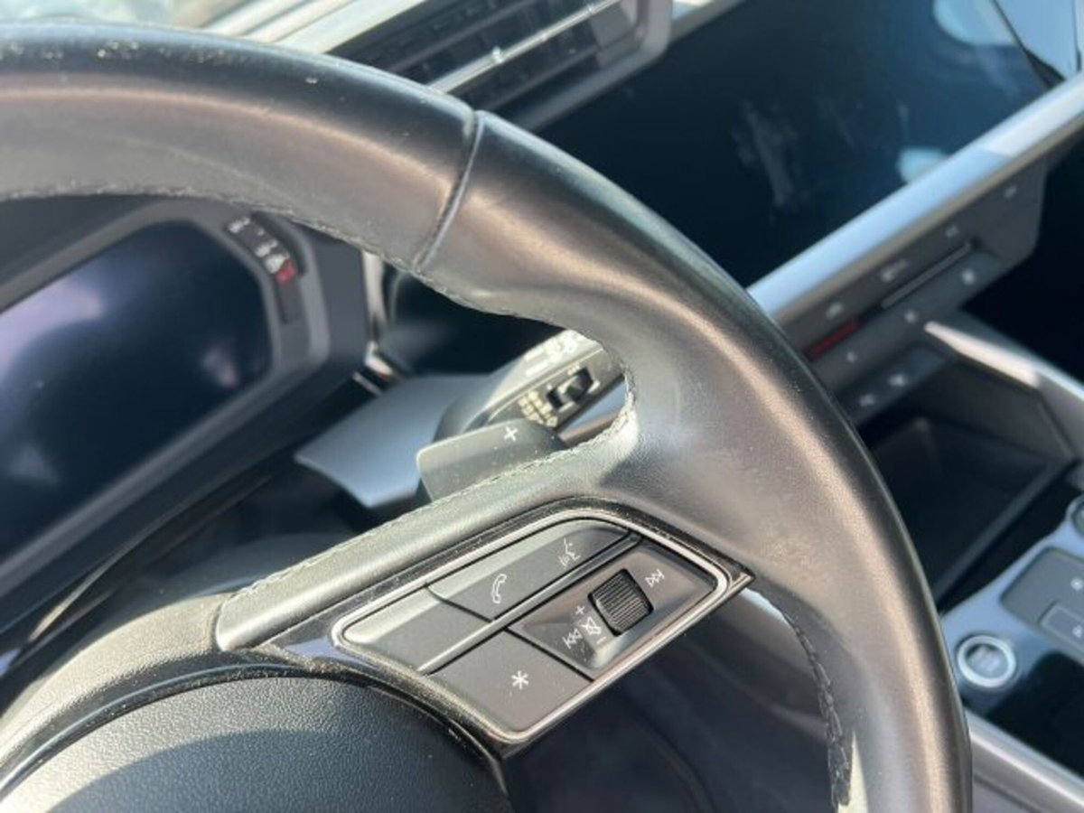 Audi A3 Sportback 30 TDI S tronic Business (11)