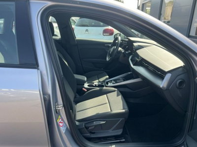 Audi A3 Sportback 30 TDI S tronic Business (8)