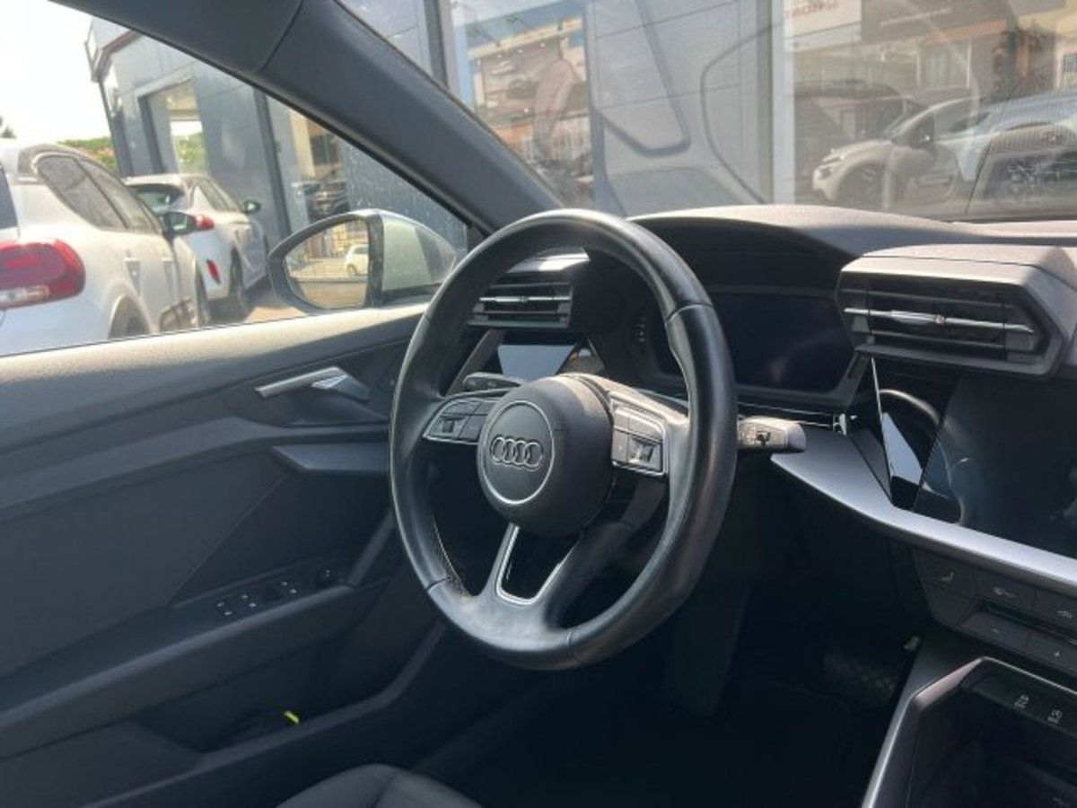 Audi A3 Sportback 30 TDI S tronic Business (9)